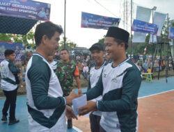 Pj Bupati Raden Najmi Buka Turnamen Volly Ball di Desa Suak Putat