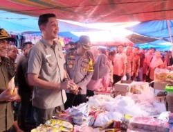 Jelang Lebaran, Bachyuni Deliansyah Sidak ke Pasar Sengeti, Ini Hasil Pantauannya..